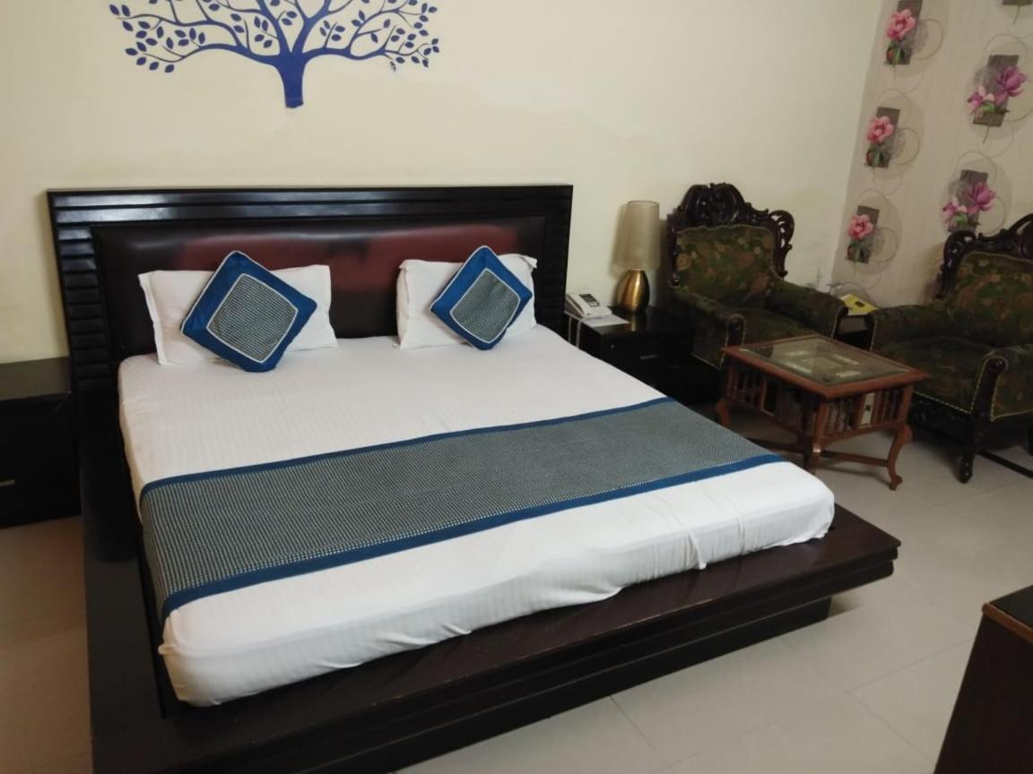 Hotel Home Stay Dwarka 델리 외부 사진