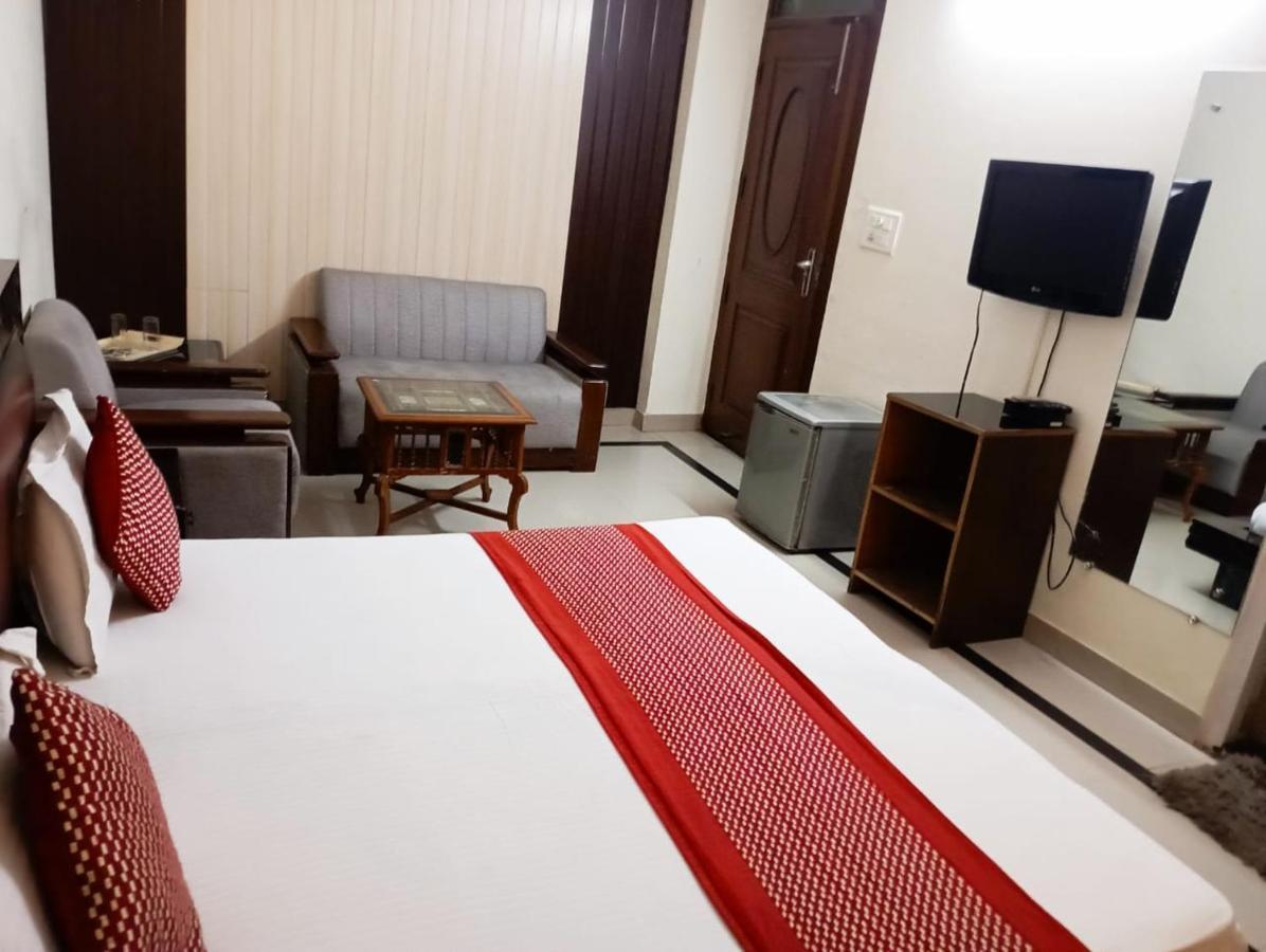 Hotel Home Stay Dwarka 델리 외부 사진