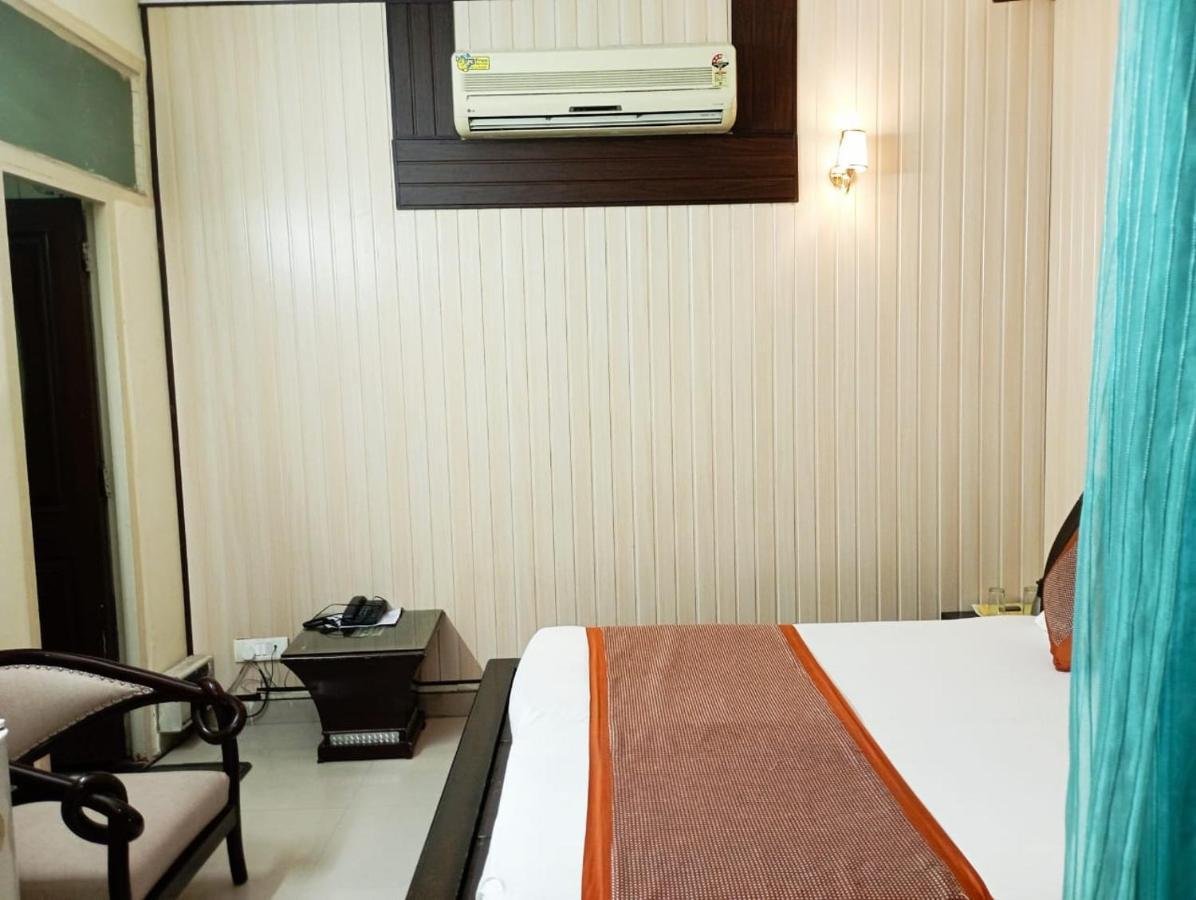 Hotel Home Stay Dwarka 델리 외부 사진